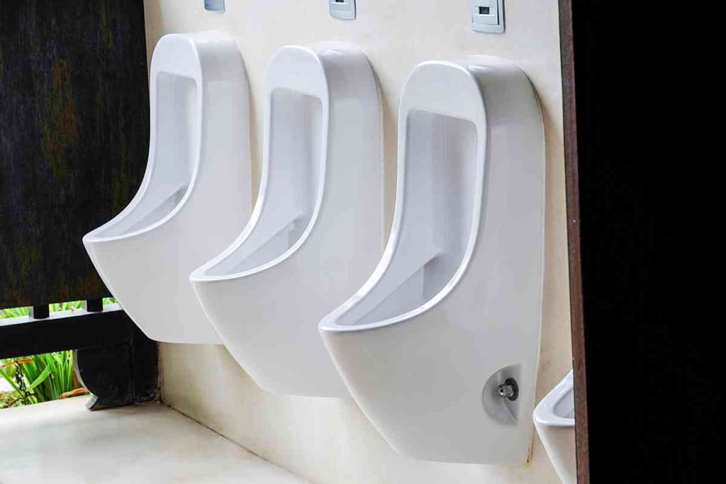 12 Urinal Etiquette Tips For Public Restrooms