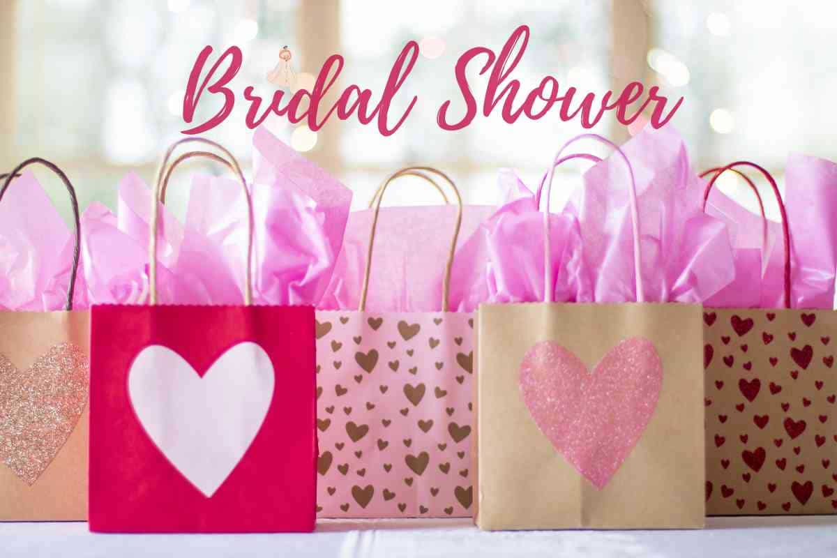 Bridal shower gift etiquette