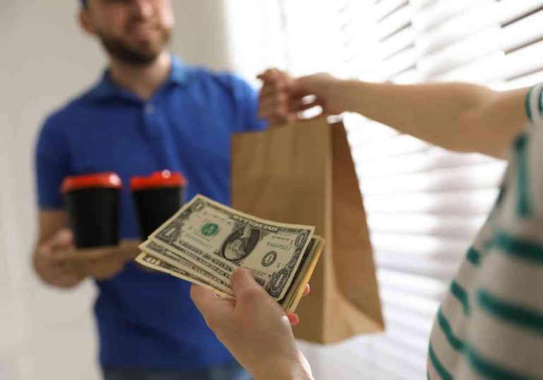 9 Takeout Tipping Rules Excellentetiquette